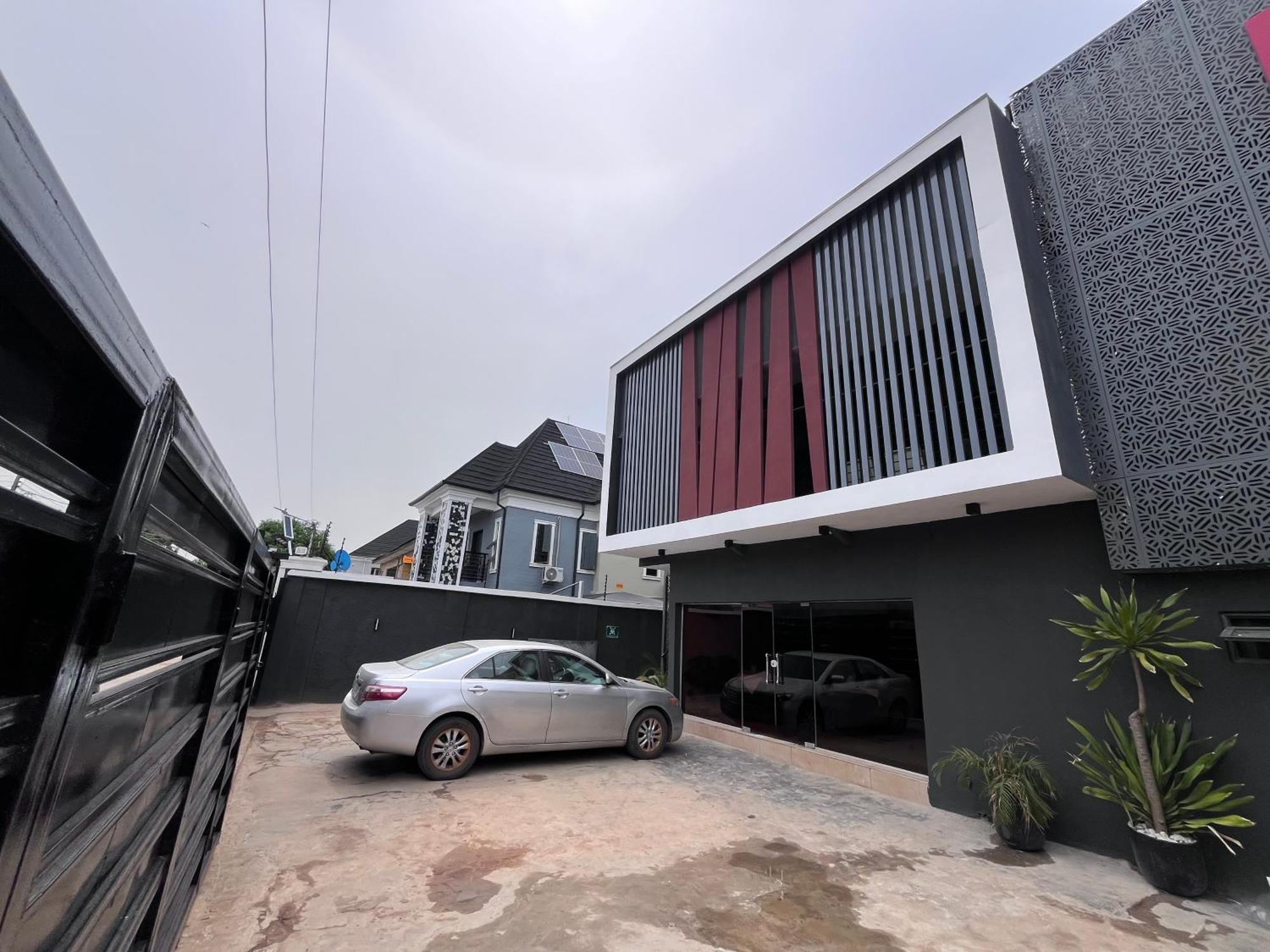 Blackwood Hotels Ikeja Extérieur photo