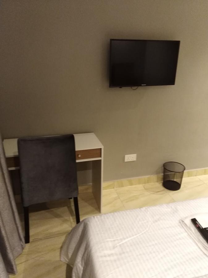 Blackwood Hotels Ikeja Extérieur photo