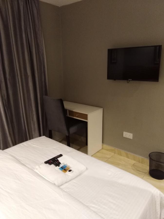 Blackwood Hotels Ikeja Extérieur photo